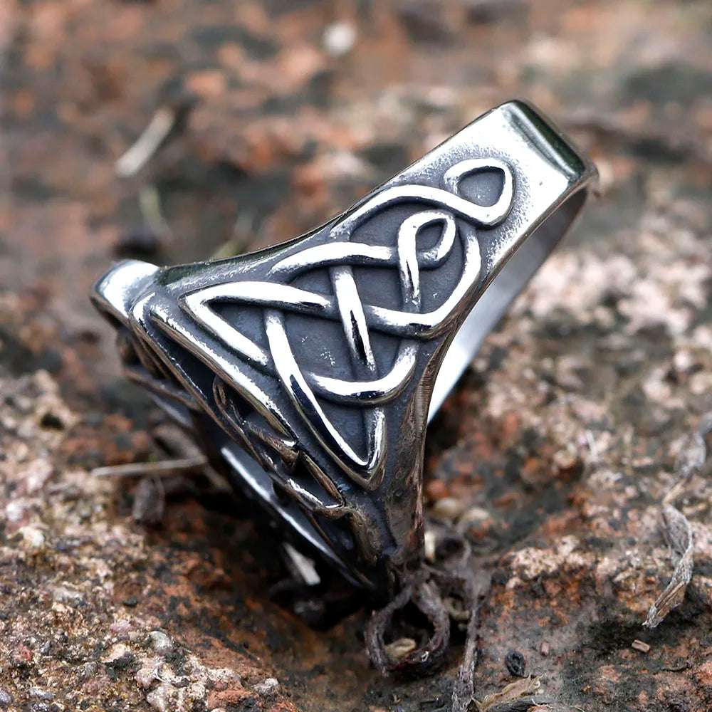 Veilbound pentagram Ring