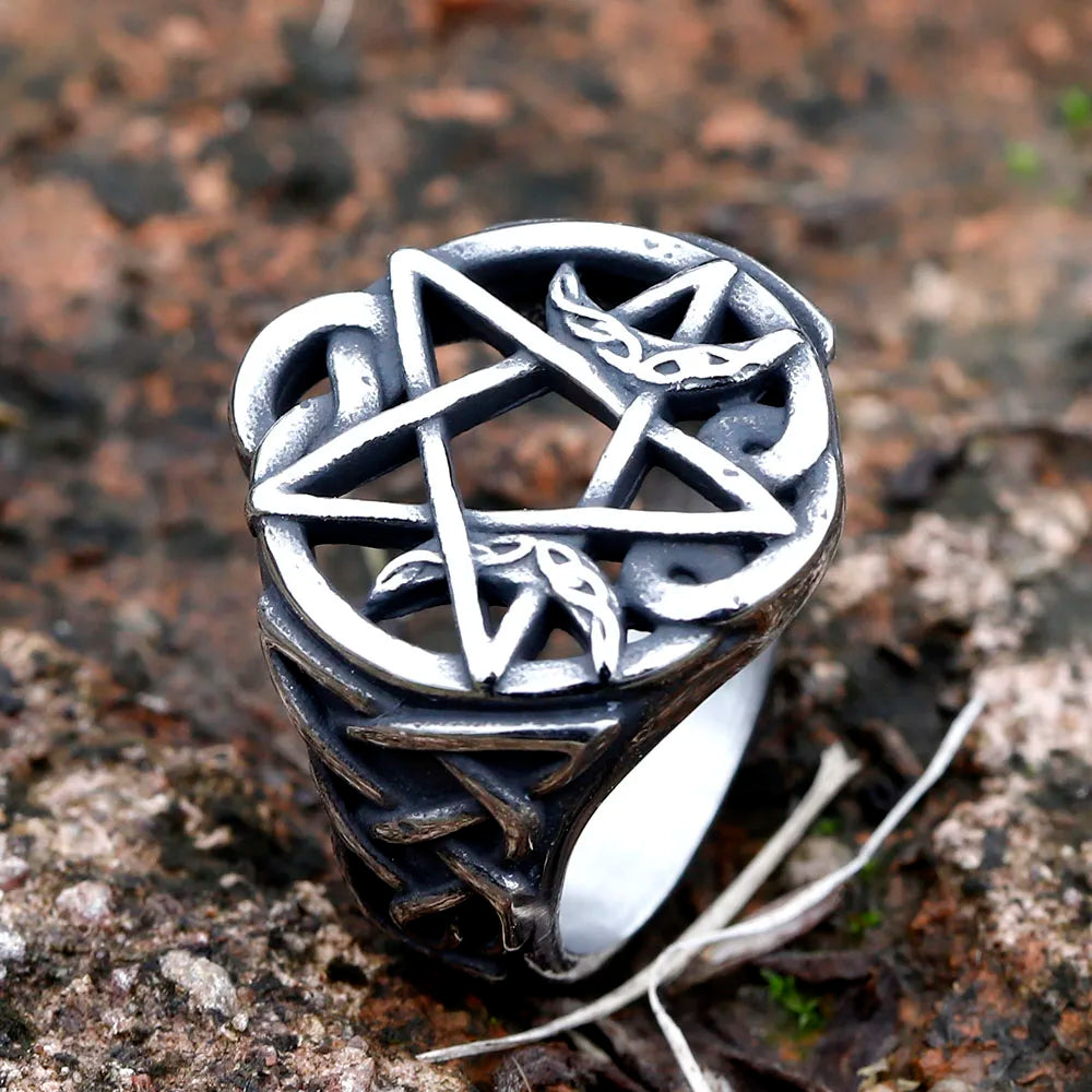 Veilbound pentagram Ring